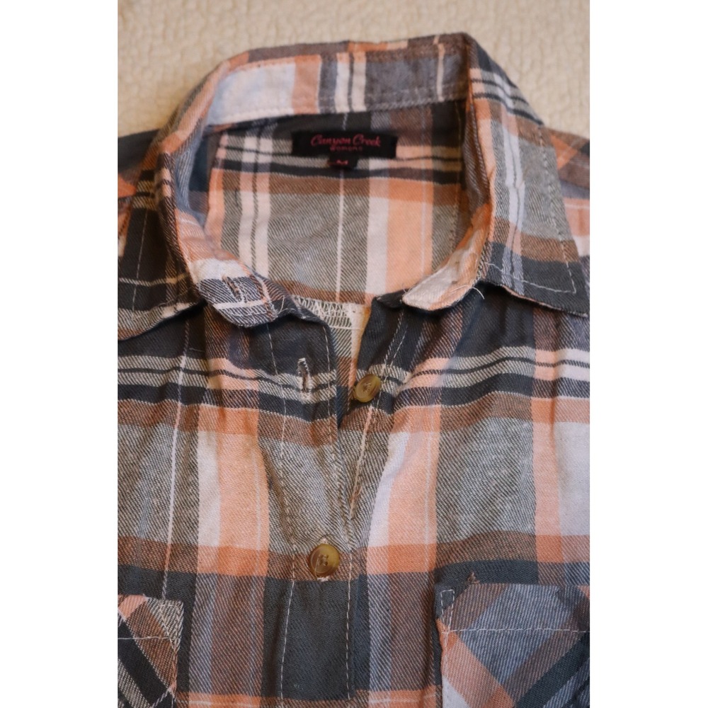 Canyon Creek Womens Plaid Flannel Button Down Shirt Coral Gray White Size M NWT - Picture 2 of 4